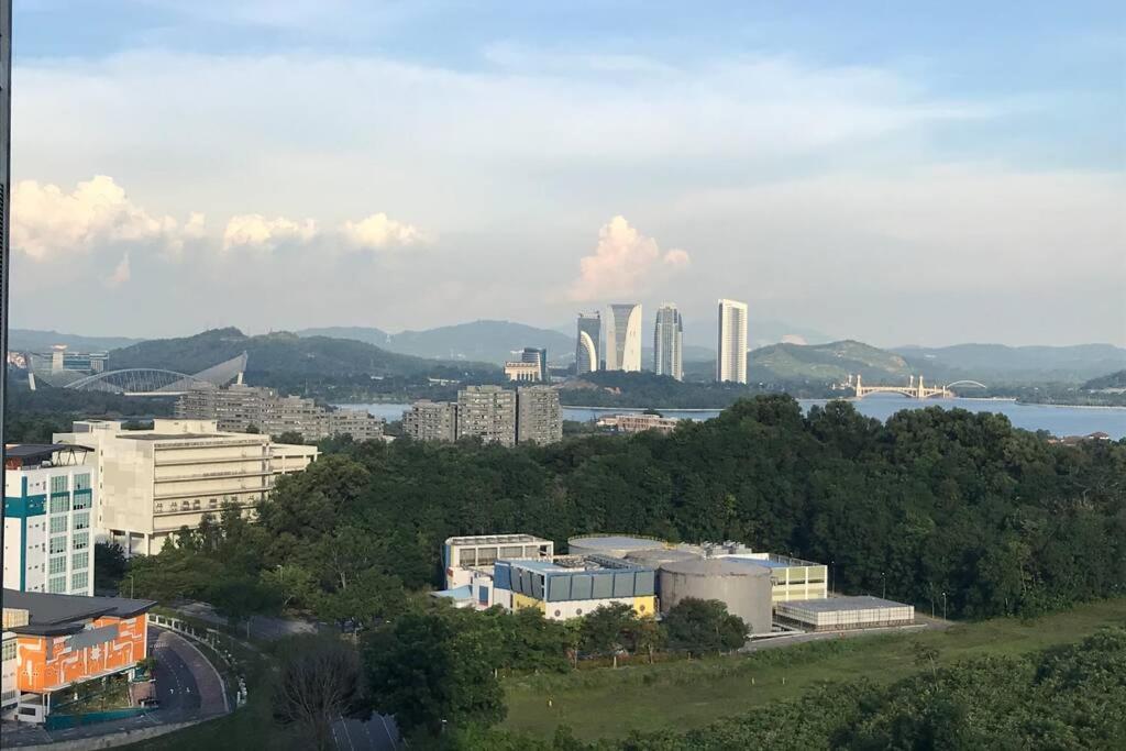 Cybersquare Lakeview With Netflix And Disney Hotstar 塞贝维 外观 照片